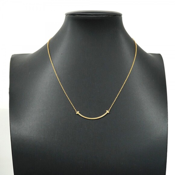 Tiffany T Smile Small Necklace in 18KYG Yellow Gold for Women - Picture 6 of 7